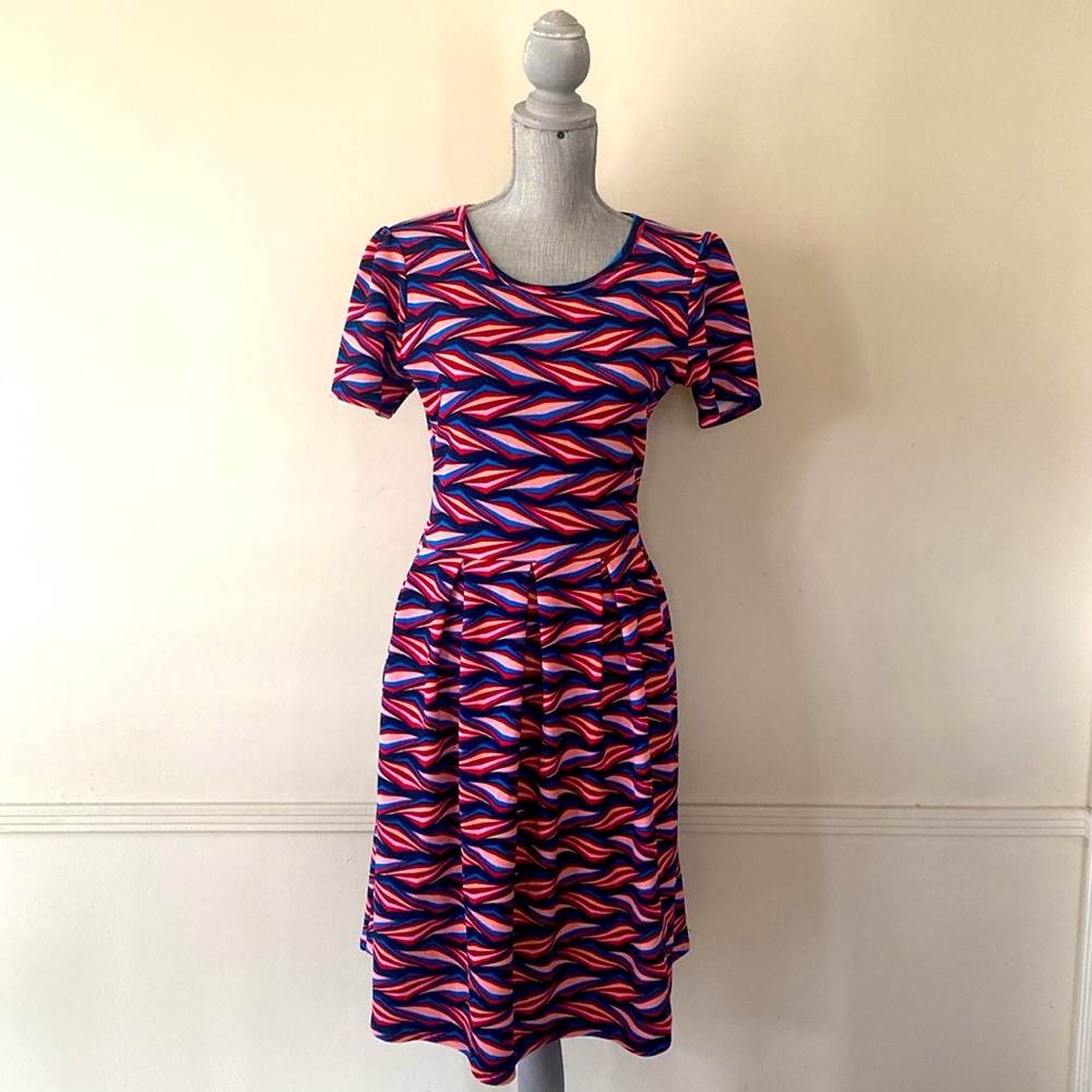 LuLaRoe “AMELIA” MIDI DRESS SIZE LARGE 🌟NWOT🌟